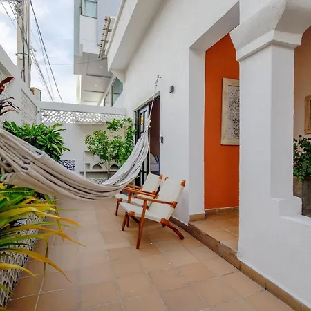 Cartagena+ Picina+6 Alcobas + Ciudad Antigua Pensión Cartagena