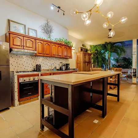 Guest house Cartagena+ Picina+6 Alcobas + Ciudad Antigua