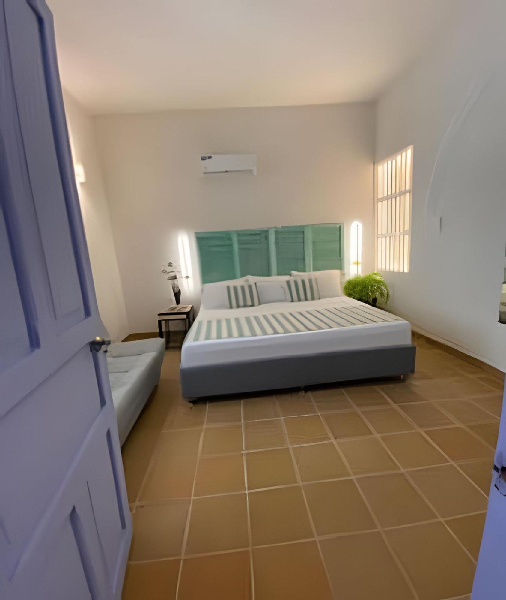 Pensión Cartagena+ Picina+6 Alcobas + Ciudad Antigua *